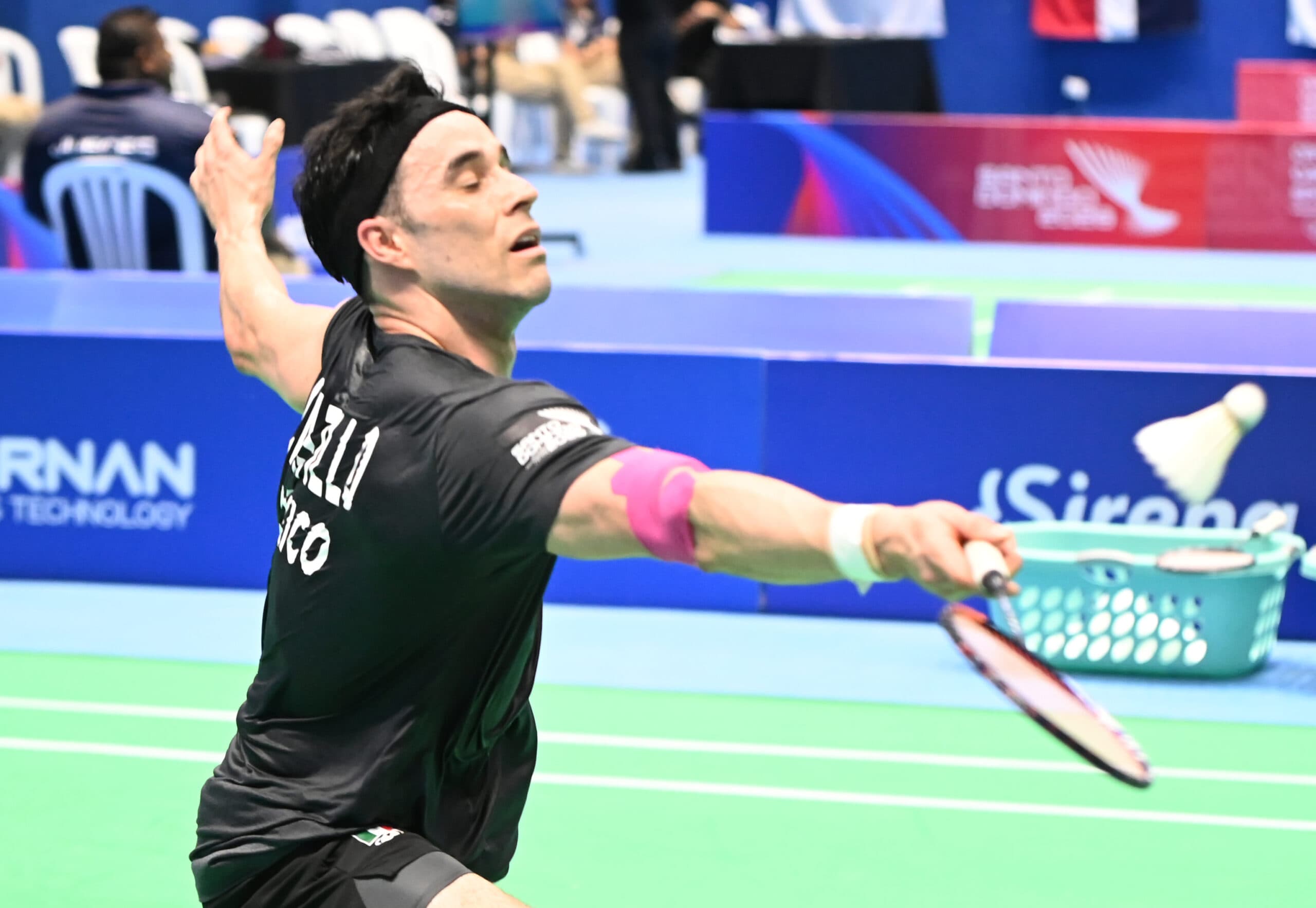 México vence a República Dominicana en apertura torneo de bádminton