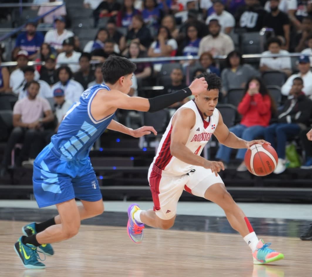 RD embiste a Guatemala en cierre jornada basket masculino en JCC Santo Domingo 2026