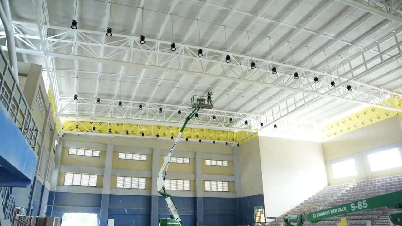 Remozamiento de los pabellones de gimnasia, tenis de mesa y balonmano en el Parque del Este, Santo Domingo.