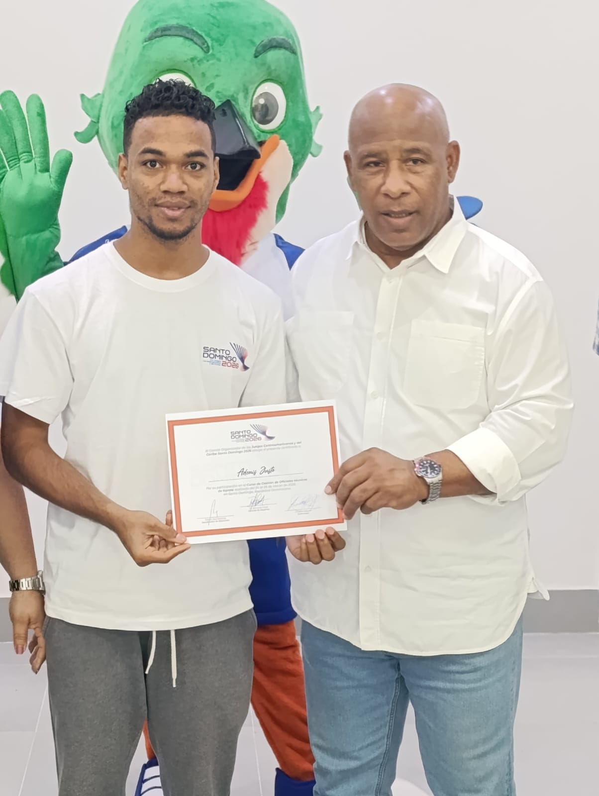 Entrega de certificado curso karate